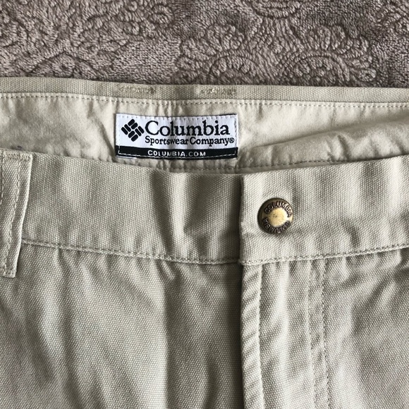 Columbia Cargo Pants - Picture 3 of 15